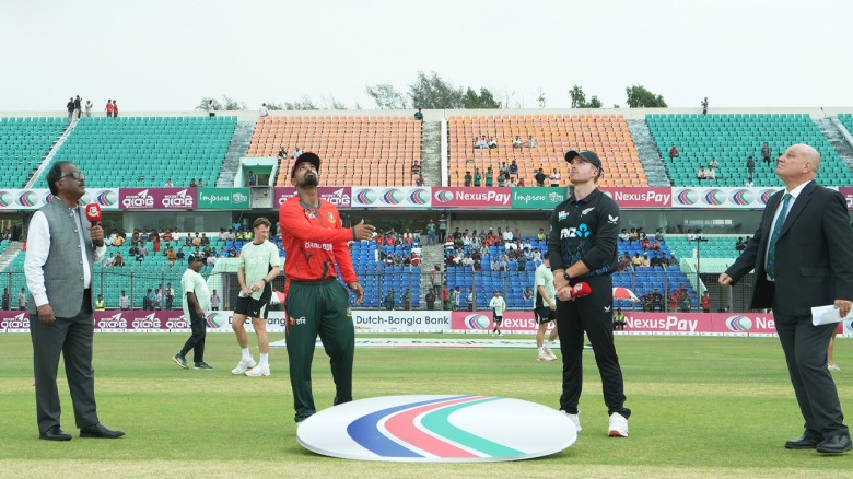 টস জিতে ফিল্ডিংয়ে বাংলাদেশ, ছিটকে গেলেন নিউজিল্যান্ডের অধিনায়ক...