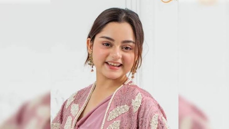 'আমার জন্য দোয়া করবেন', কেন বললেন সিমরিন লুবাবা?