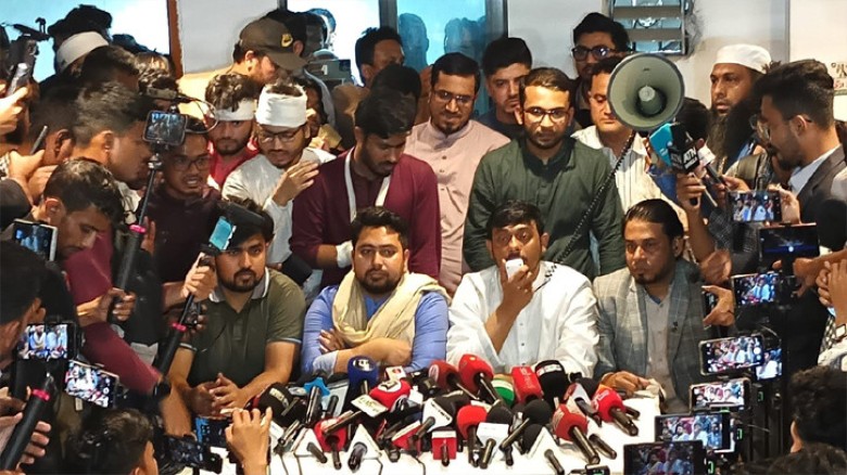 মির্জা আব্বাসের বহিষ্কার চাইলেন নাসীরুদ্দীন পাটওয়ারী