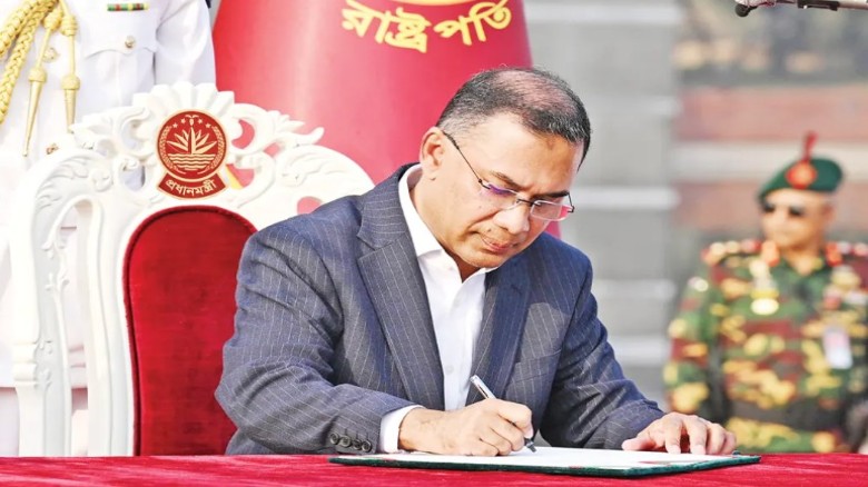 তারেকের নেতৃত্বে গণতন্ত্রের যাত্রায় বাংলাদেশ