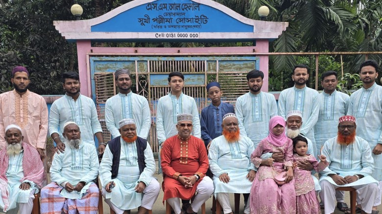 ঐতিহ্য, ঐক্য ও মানবিকতার অনন্য দৃষ্টান্ত: টাঙ্গাইলের ভাদুরীর চর সরকার বাড়ি...
