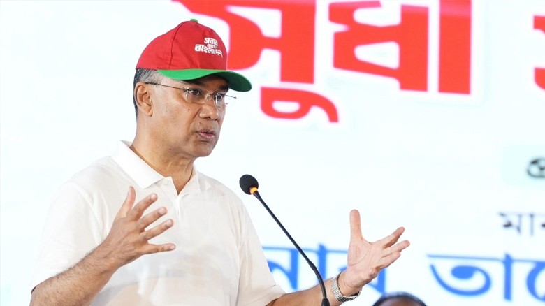 সারা দেশে ১ লাখ স্বাস্থ্যকর্মী নিয়োগ দেওয়া হবে : প্রধানমন্ত্