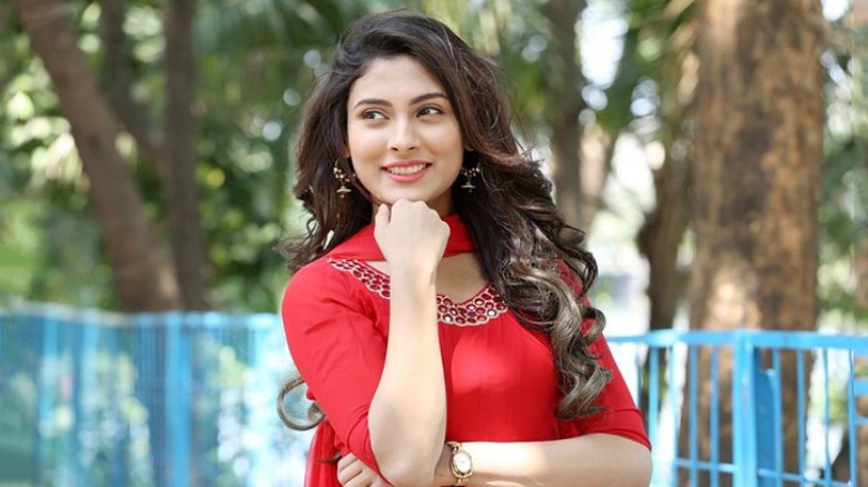 কার মনের জায়গা চাইলেন মেহজাবীন?