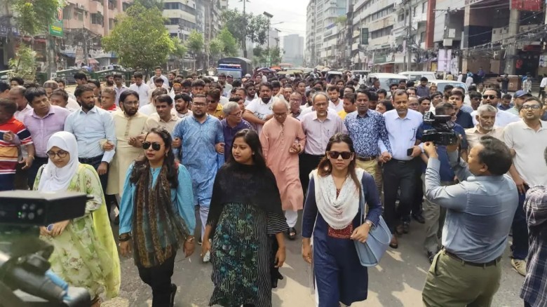 ষড়যন্ত্রের বেড়াজাল বুনছে আওয়ামী লীগ : রিজভী